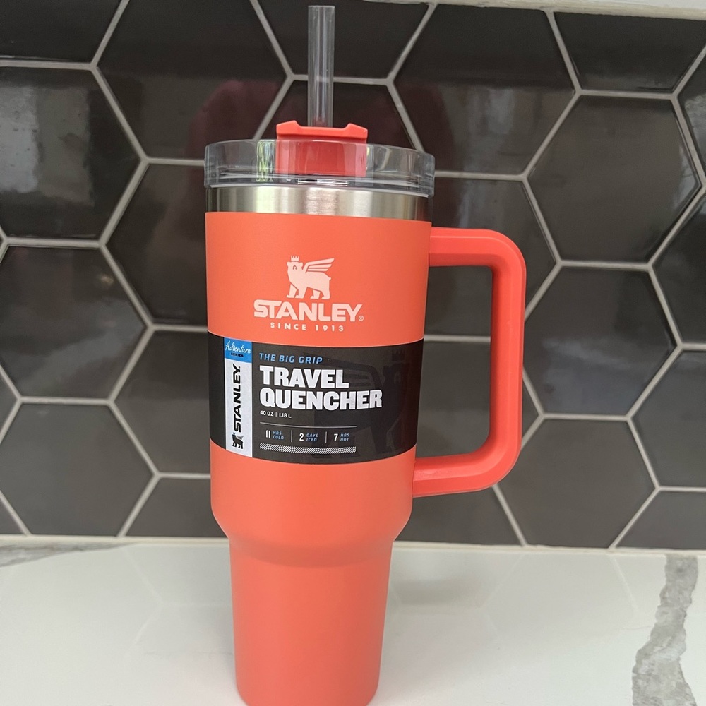 STANLEY 40oz ADVENTURE QUENCHER TUMBLER